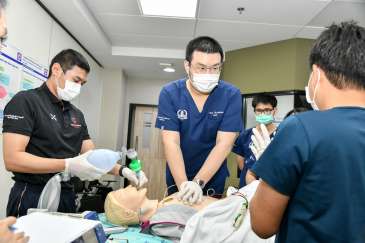 ศูนย์แพทยศาสตรศึกษา จัดอบรมเชิงปฏิบัติการ "การช่วยชีวิตขั้นสูงสำหรับบุคลากรทางการแพทย์ : Advanced Cardiovascular Life Support for Healthcare Provider (ACLS-P) "