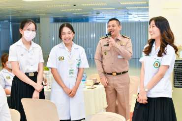 กิจกรรม “ สานสัมพันธ์ อาจารย์ - นิสิตแพทย์ ” ประจำปีการศึกษา 2568